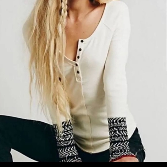 Free People Alpine Cuff Long Sleeve Ivory Thermal Knit Henley Top - Picture 1 of 3